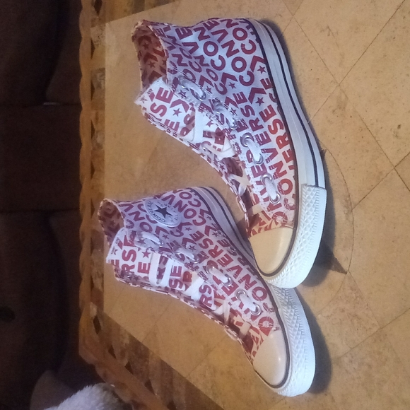 Converse(Chuck Taylor)7-M/9-W - Picture 2 of 8